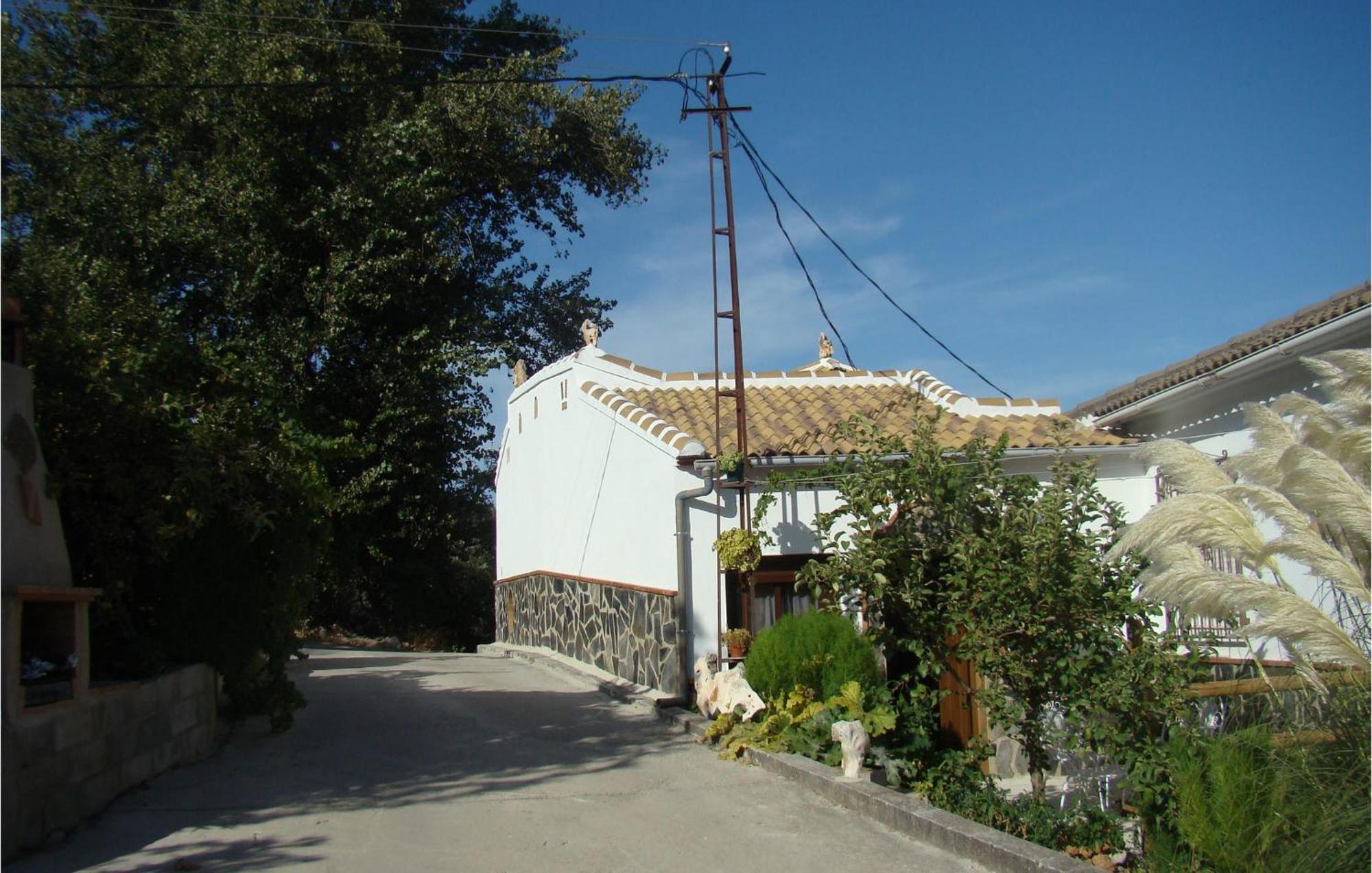 Cozy Home In Iznjar With House A Mountain View Iznajar Exterior photo